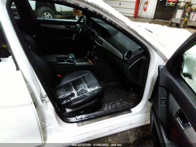 Photo 4 VIN: WDDGF8ABXDG151295 - MERCEDES-BENZ C-CLASS 