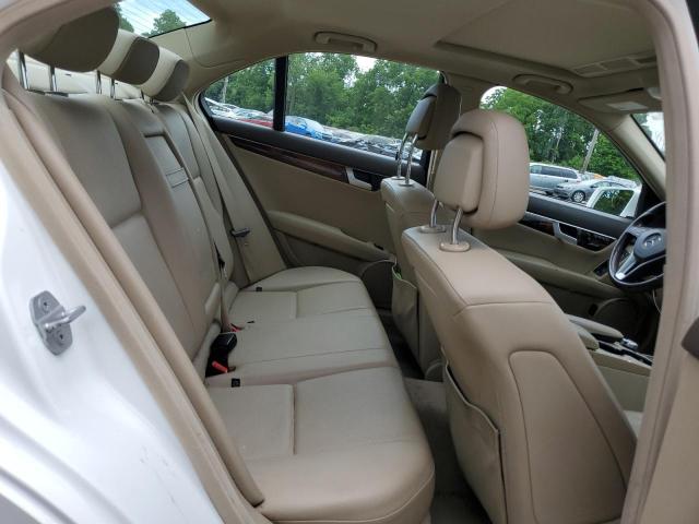 Photo 9 VIN: WDDGF8ABXDR248386 - MERCEDES-BENZ C 300 4MAT 