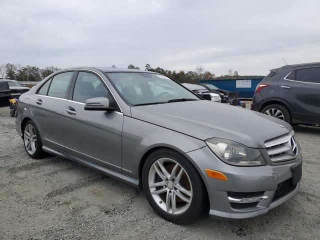 Photo 3 VIN: WDDGF8ABXDR248582 - MERCEDES-BENZ C 300 4MAT 