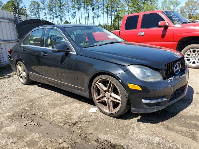 Photo 3 VIN: WDDGF8ABXDR257380 - MERCEDES-BENZ C-CLASS 