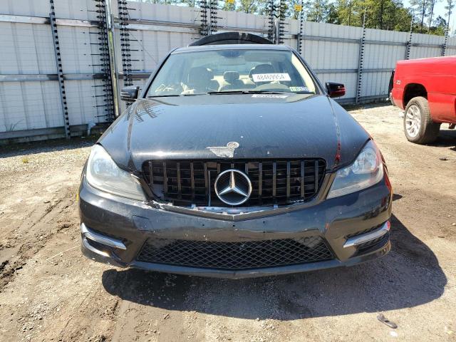 Photo 4 VIN: WDDGF8ABXDR257380 - MERCEDES-BENZ C-CLASS 