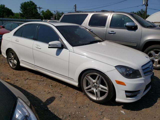 Photo 3 VIN: WDDGF8ABXDR276589 - MERCEDES-BENZ C 300 4MAT 