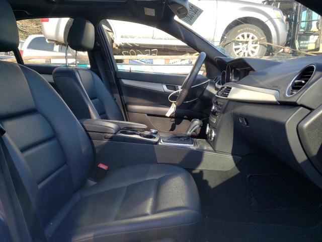 Photo 4 VIN: WDDGF8ABXDR281887 - MERCEDES-BENZ C 300 4MAT 