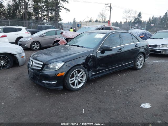 Photo 1 VIN: WDDGF8ABXDR282098 - MERCEDES-BENZ C 300 