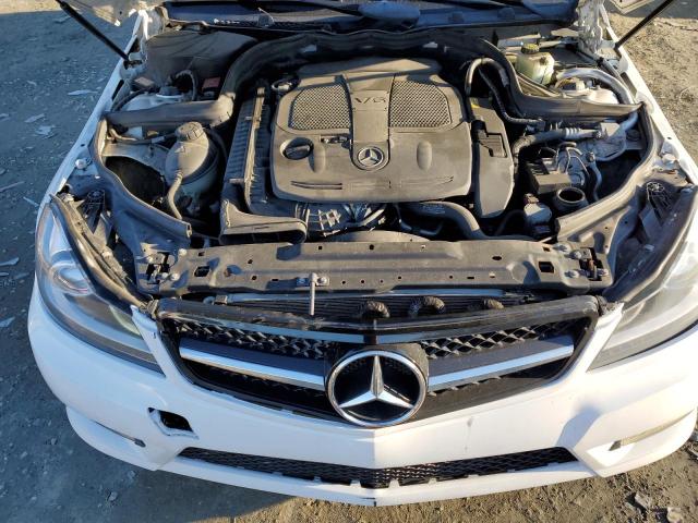 Photo 10 VIN: WDDGF8ABXDR283445 - MERCEDES-BENZ C-CLASS 