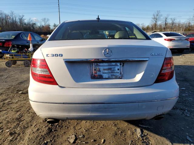 Photo 5 VIN: WDDGF8ABXDR283445 - MERCEDES-BENZ C-CLASS 