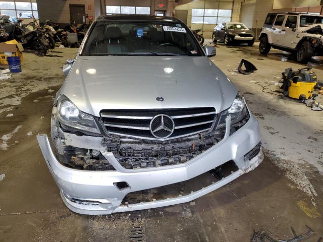 Photo 4 VIN: WDDGF8ABXEG181673 - MERCEDES-BENZ C-CLASS 