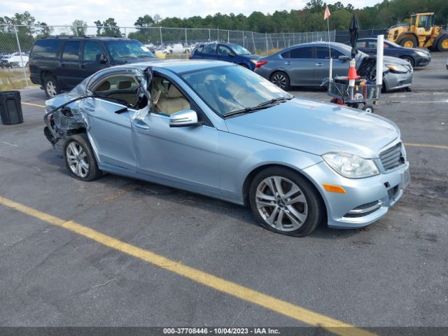 Photo 0 VIN: WDDGF8ABXEG227051 - MERCEDES-BENZ C 300 