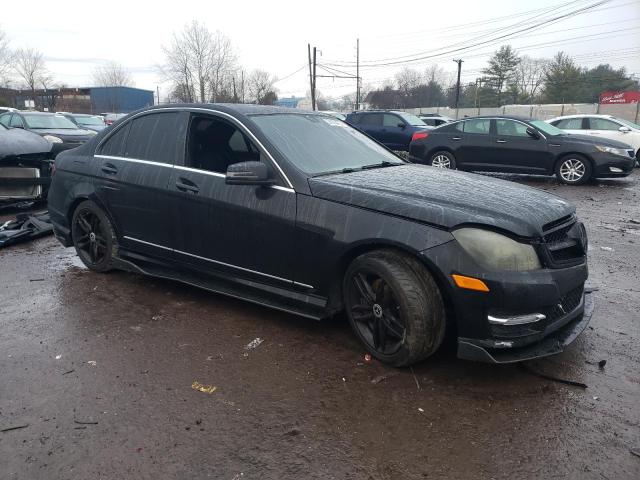 Photo 3 VIN: WDDGF8ABXER310435 - MERCEDES-BENZ C 300 4MAT 