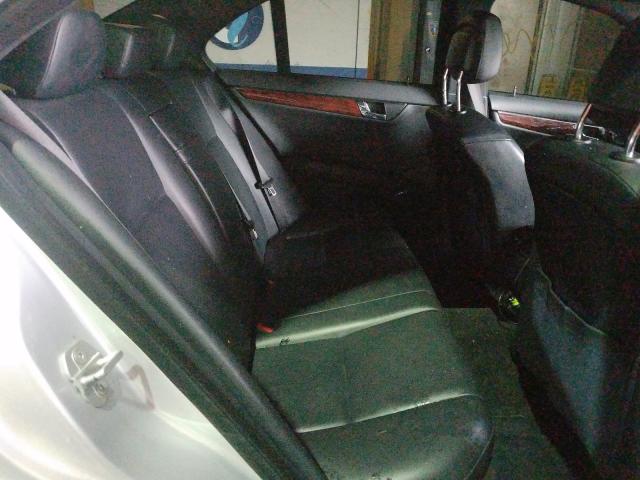 Photo 5 VIN: WDDGF8BB0AF440394 - MERCEDES-BENZ C 300 4MAT 