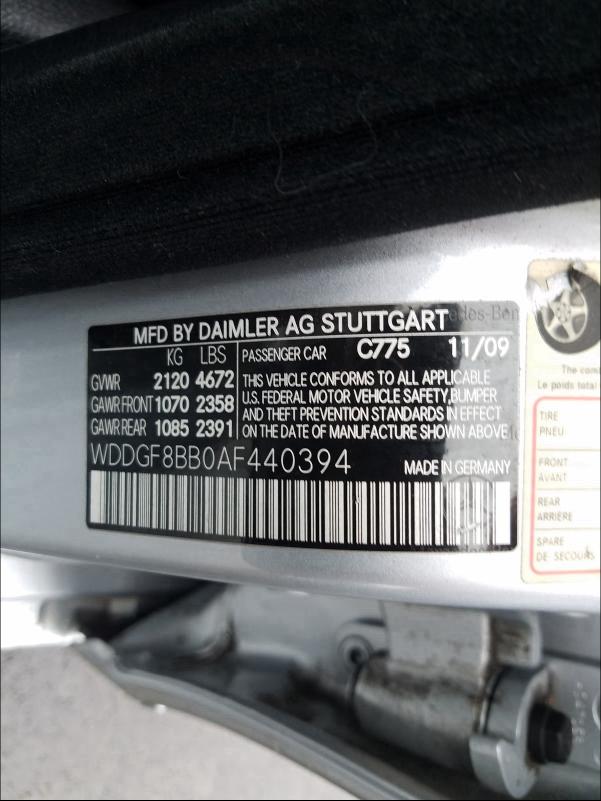 Photo 9 VIN: WDDGF8BB0AF440394 - MERCEDES-BENZ C 300 4MAT 