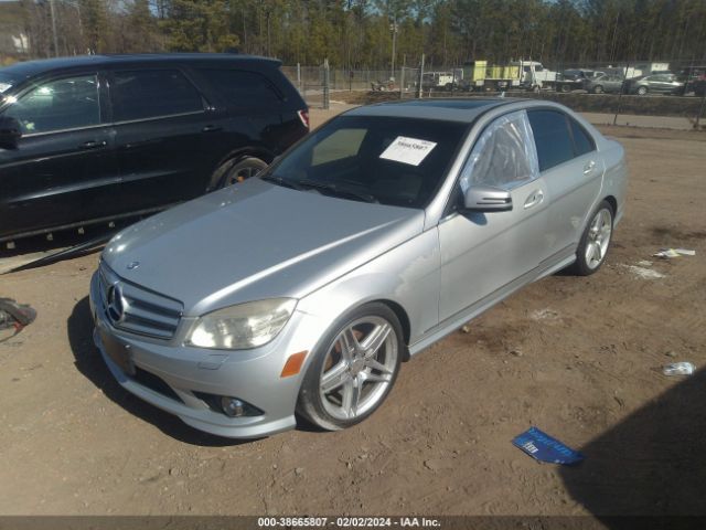 Photo 1 VIN: WDDGF8BB0AF447376 - MERCEDES-BENZ C 300 