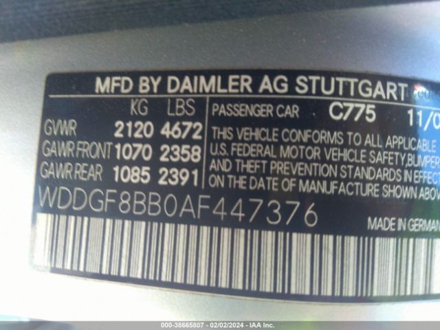 Photo 8 VIN: WDDGF8BB0AF447376 - MERCEDES-BENZ C 300 