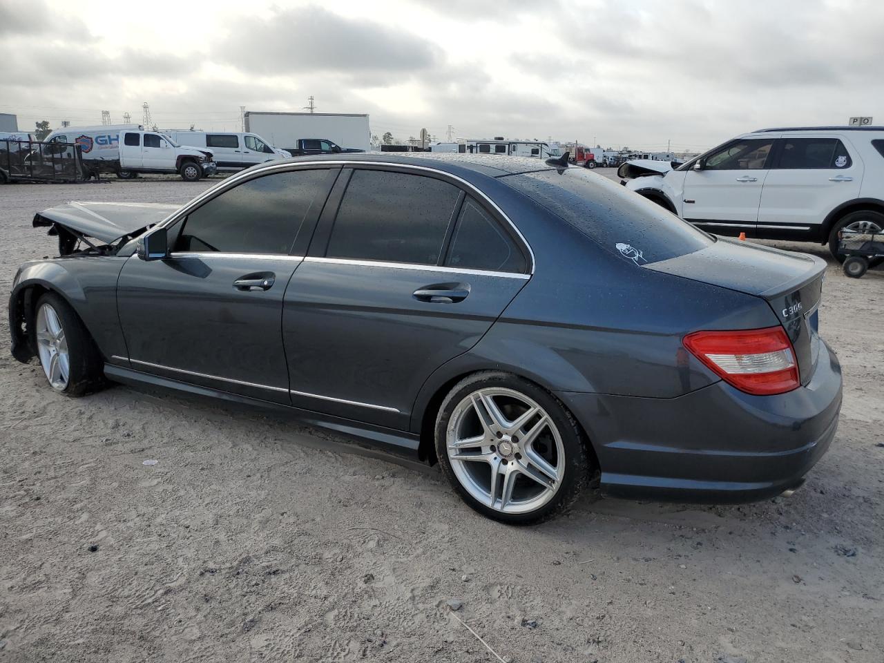 Photo 1 VIN: WDDGF8BB0AR090599 - MERCEDES-BENZ C-KLASSE 