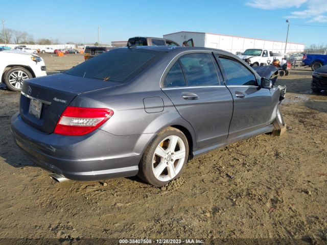 Photo 3 VIN: WDDGF8BB0AR123648 - MERCEDES-BENZ C 300 