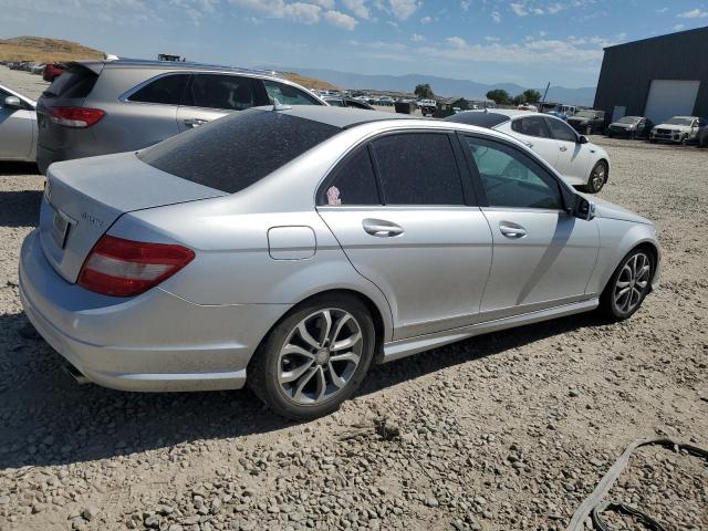 Photo 2 VIN: WDDGF8BB0BR170440 - MERCEDES-BENZ C-CLASS 