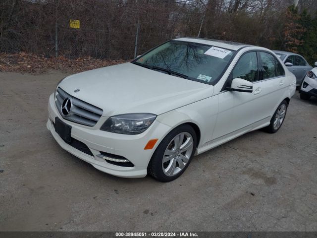 Photo 1 VIN: WDDGF8BB0BR186976 - MERCEDES-BENZ C 300 