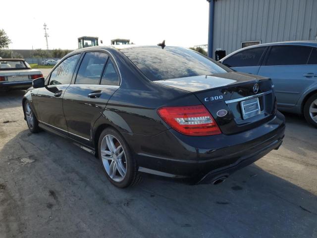 Photo 2 VIN: WDDGF8BB0CR200134 - MERCEDES-BENZ C 300 4MAT 