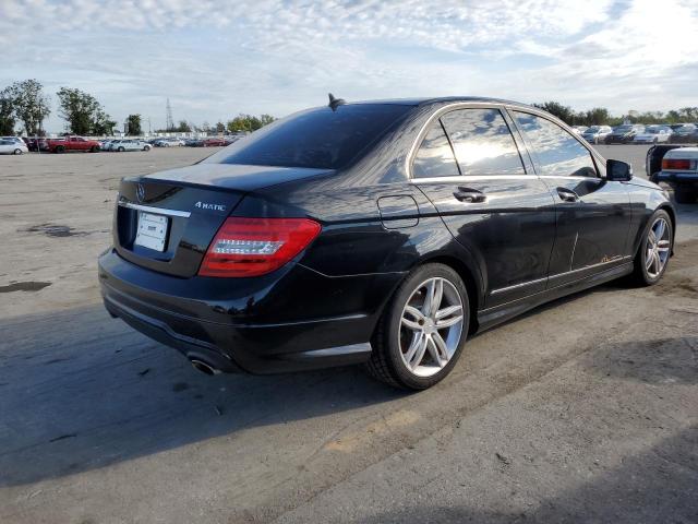 Photo 3 VIN: WDDGF8BB0CR200134 - MERCEDES-BENZ C 300 4MAT 