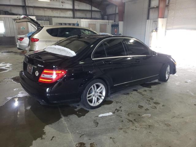 Photo 2 VIN: WDDGF8BB0CR202871 - MERCEDES-BENZ C 300 4MAT 