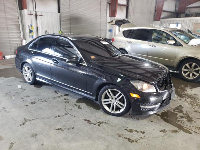 Photo 3 VIN: WDDGF8BB0CR202871 - MERCEDES-BENZ C 300 4MAT 