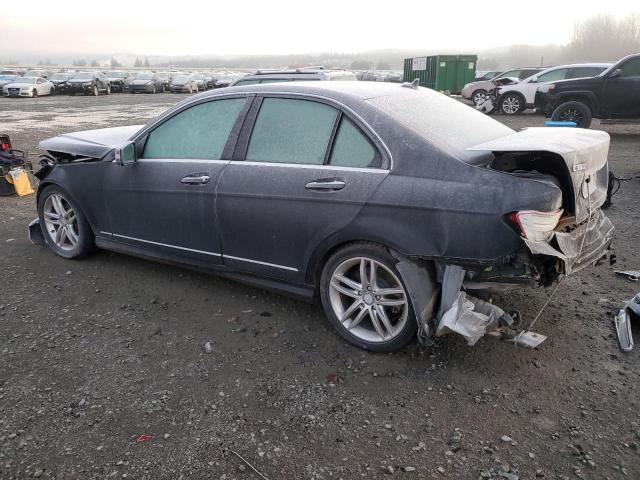 Photo 1 VIN: WDDGF8BB0CR203860 - MERCEDES-BENZ C 300 4MAT 