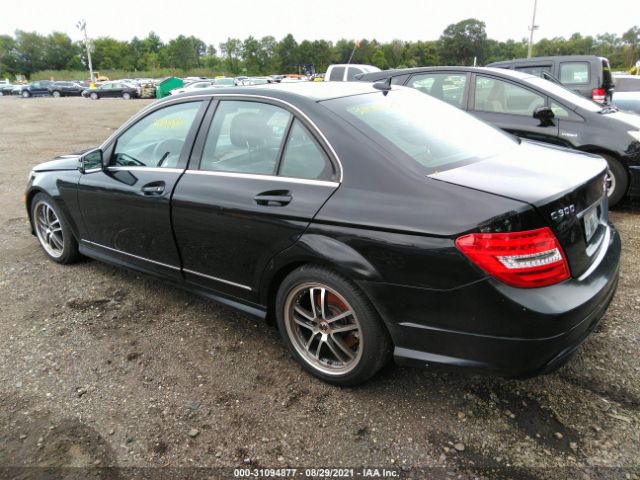 Photo 2 VIN: WDDGF8BB0CR233845 - MERCEDES-BENZ C-CLASS 