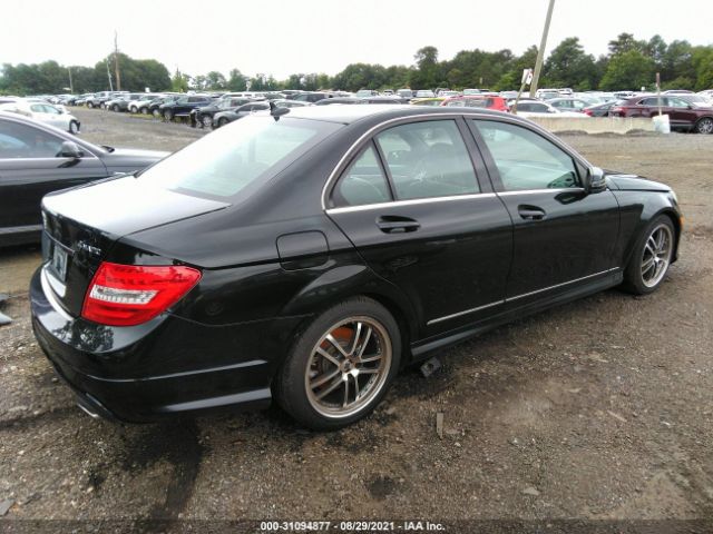 Photo 3 VIN: WDDGF8BB0CR233845 - MERCEDES-BENZ C-CLASS 