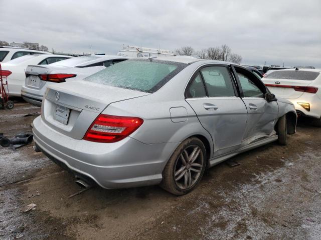 Photo 2 VIN: WDDGF8BB0CR236020 - MERCEDES-BENZ C 300 4MAT 