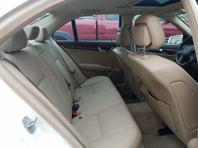 Photo 5 VIN: WDDGF8BB1AF461299 - MERCEDES-BENZ C 300 4MAT 