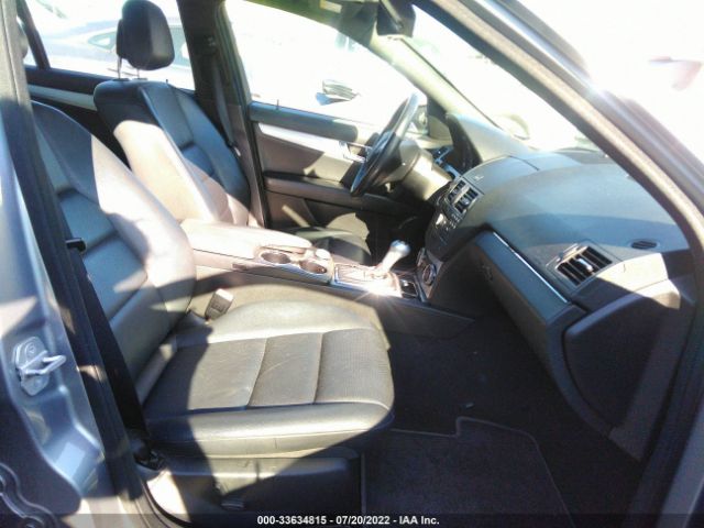 Photo 4 VIN: WDDGF8BB1AR088182 - MERCEDES-BENZ C-CLASS 