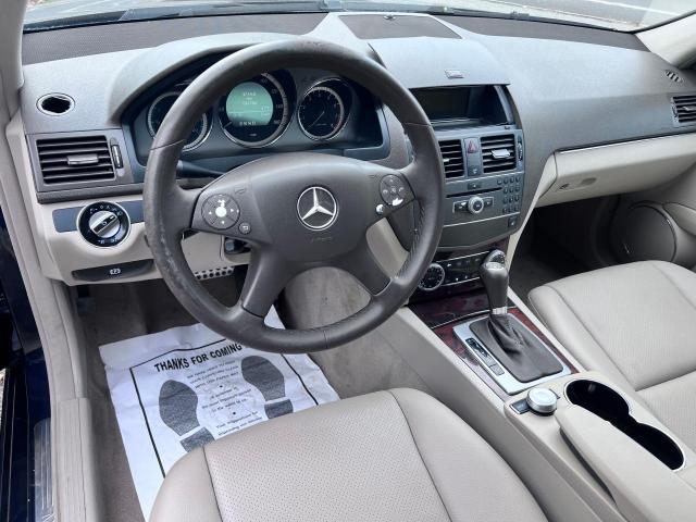 Photo 8 VIN: WDDGF8BB1AR113663 - MERCEDES-BENZ C-CLASS 