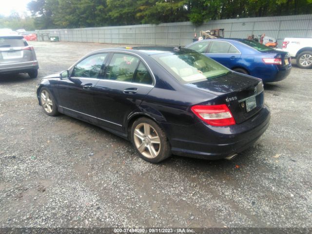 Photo 2 VIN: WDDGF8BB1BF526105 - MERCEDES-BENZ C-CLASS 