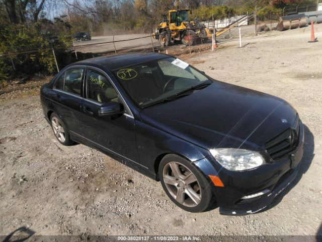 Photo 0 VIN: WDDGF8BB1BR133929 - MERCEDES-BENZ C 300 