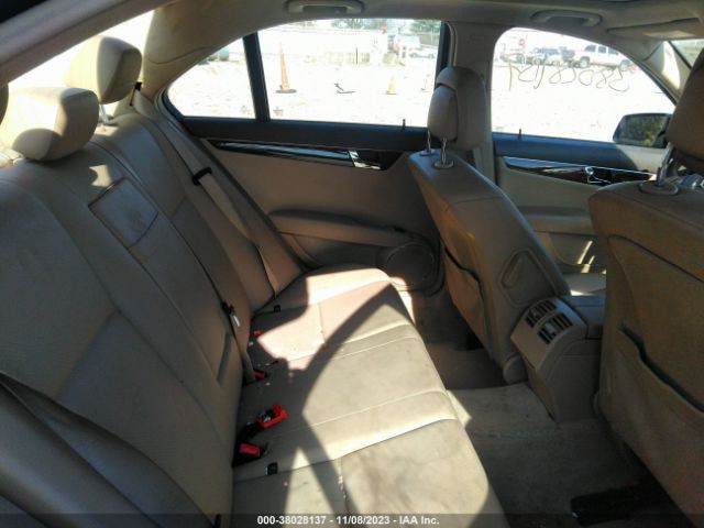 Photo 7 VIN: WDDGF8BB1BR133929 - MERCEDES-BENZ C 300 