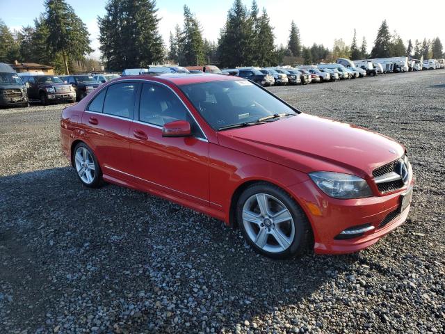 Photo 3 VIN: WDDGF8BB1BR147037 - MERCEDES-BENZ C-CLASS 