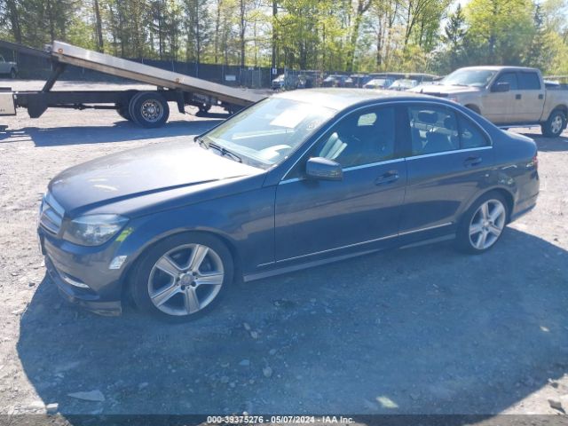 Photo 1 VIN: WDDGF8BB1BR186369 - MERCEDES-BENZ C 300 