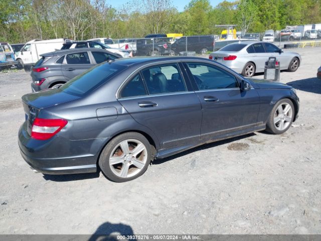 Photo 3 VIN: WDDGF8BB1BR186369 - MERCEDES-BENZ C 300 