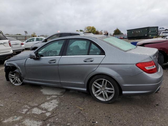 Photo 1 VIN: WDDGF8BB1CA604820 - MERCEDES-BENZ C-CLASS 