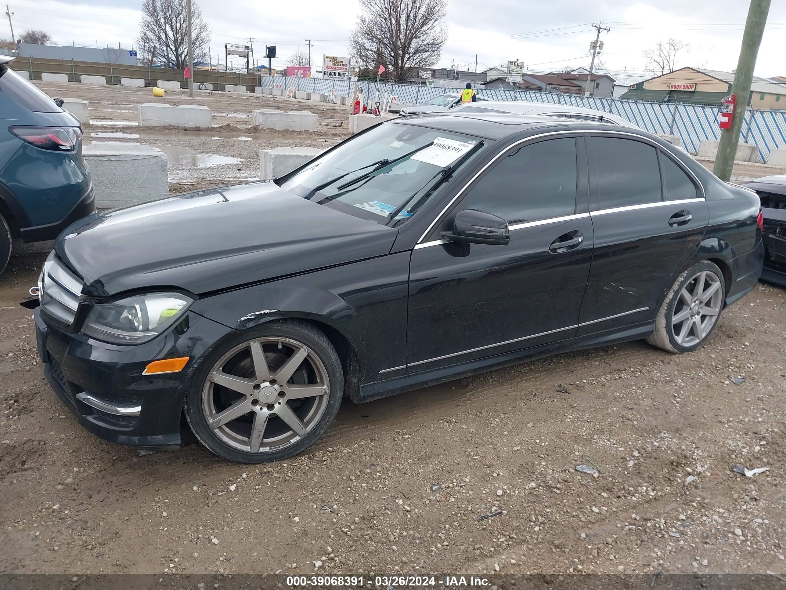 Photo 1 VIN: WDDGF8BB1CA623271 - MERCEDES-BENZ C-KLASSE 