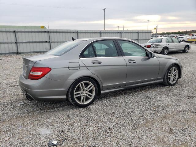 Photo 2 VIN: WDDGF8BB1CA712791 - MERCEDES-BENZ C-CLASS 