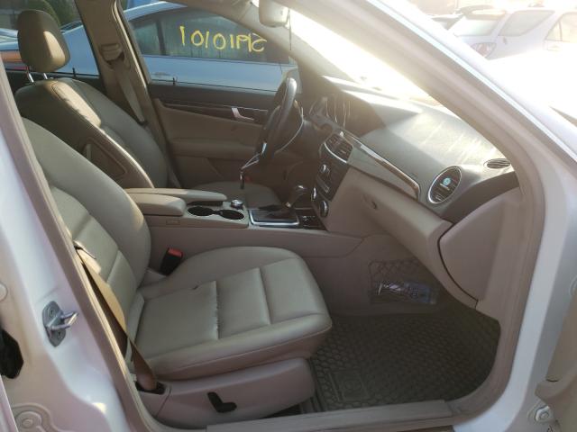 Photo 4 VIN: WDDGF8BB1CF856702 - MERCEDES-BENZ C 300 4MAT 