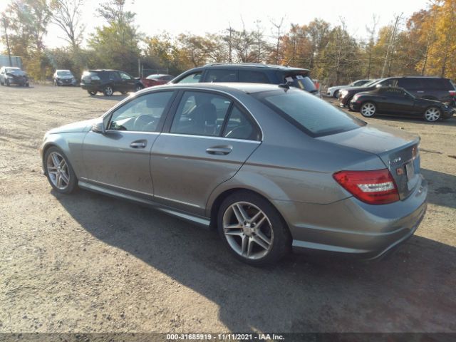 Photo 2 VIN: WDDGF8BB1CR191315 - MERCEDES-BENZ C-CLASS 