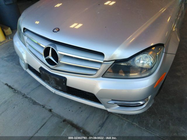 Photo 5 VIN: WDDGF8BB1CR196742 - MERCEDES-BENZ C-CLASS 