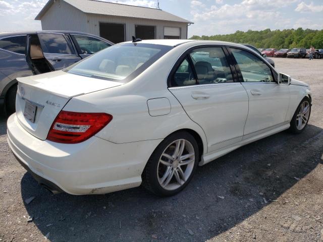 Photo 3 VIN: WDDGF8BB1CR204130 - MERCEDES-BENZ C 300 4MAT 