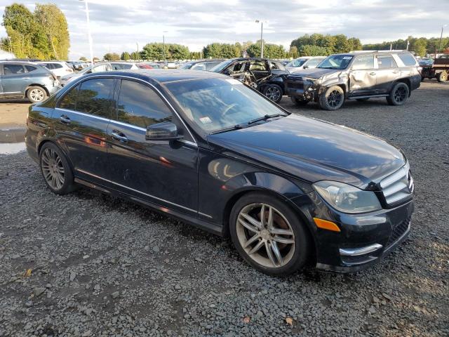 Photo 3 VIN: WDDGF8BB1CR205231 - MERCEDES-BENZ C 300 4MAT 