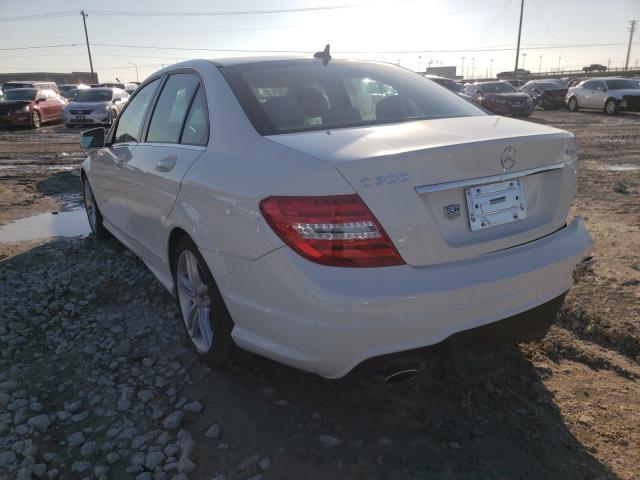 Photo 2 VIN: WDDGF8BB1CR205567 - MERCEDES-BENZ C 300 4MAT 