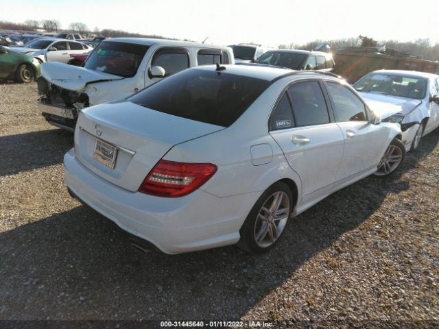 Photo 3 VIN: WDDGF8BB1CR226208 - MERCEDES-BENZ C-CLASS 