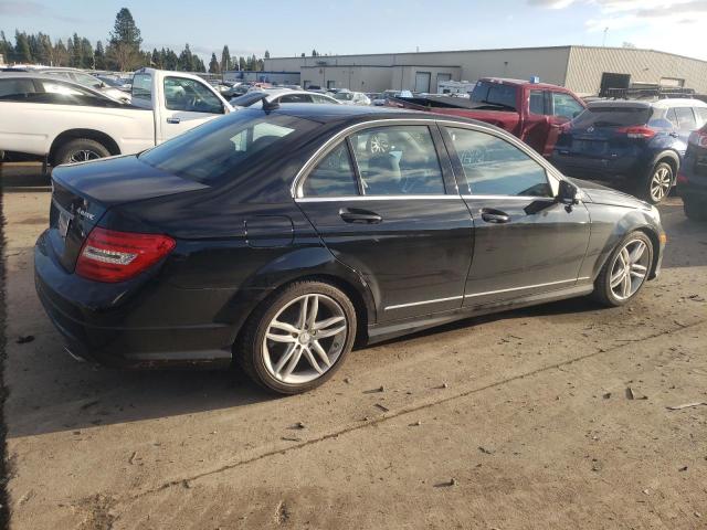 Photo 2 VIN: WDDGF8BB1CR226418 - MERCEDES-BENZ C 300 4MAT 