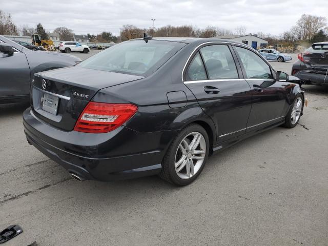 Photo 2 VIN: WDDGF8BB1CR227326 - MERCEDES-BENZ C-CLASS 